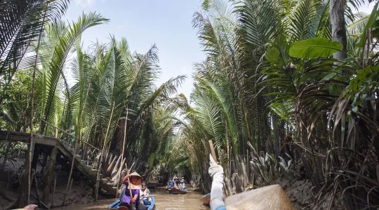 クチトンネル観光 + メコン川クルーズ